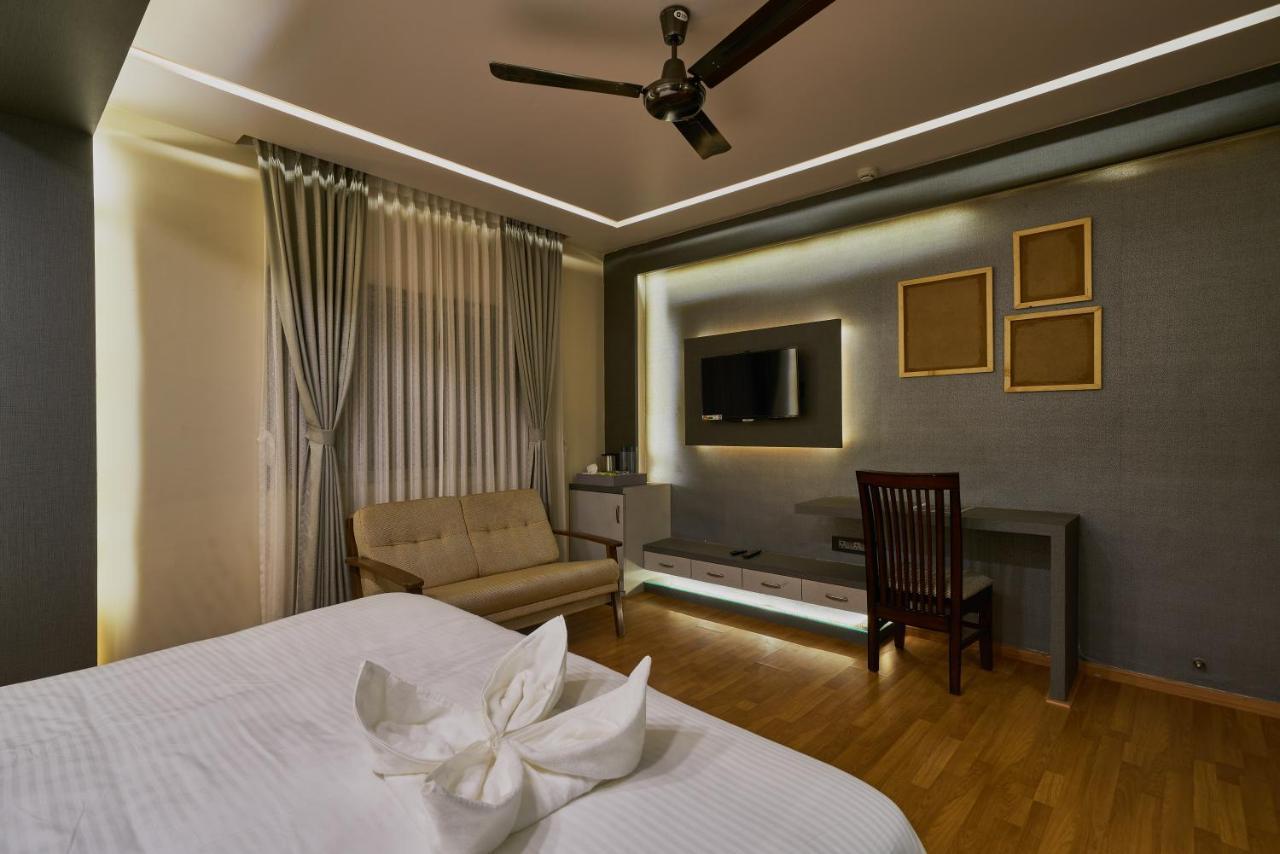 Tranquil La Casa Hotell Pune Eksteriør bilde