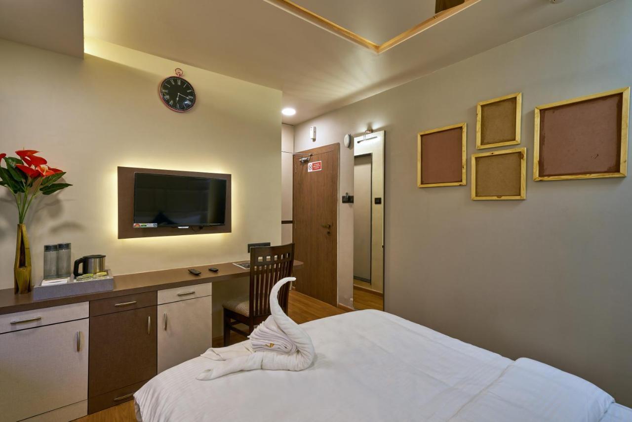 Tranquil La Casa Hotell Pune Eksteriør bilde